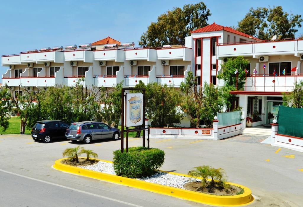 Naturist Angel Nudist Club Hotel - Adults Only Paradeísion Exterior foto
